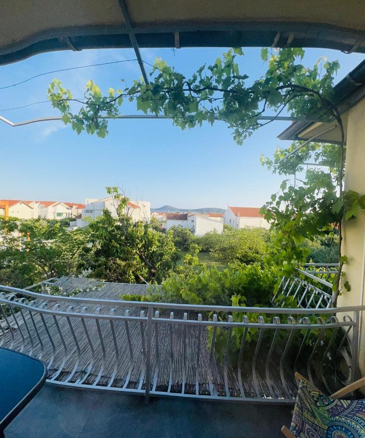 Apartment Udovicic Vodice Extérieur photo