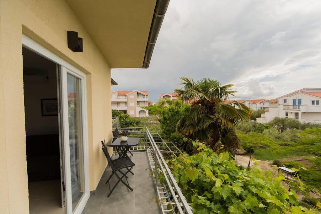 Apartment Udovicic Vodice Extérieur photo